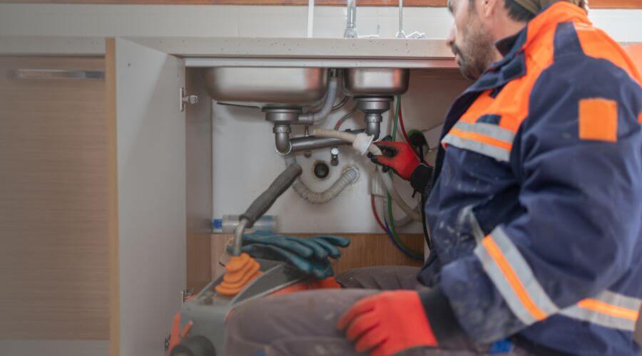 Residential Slab Leak Plumbing in Fort Laramie, WY